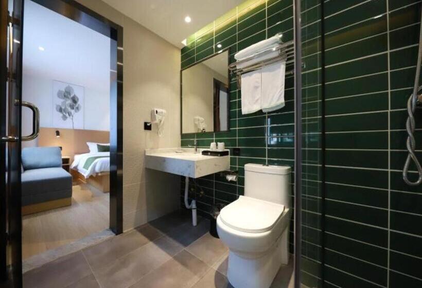 Otel Green Tree Inn Guangxi Wuzhou 2nd Xinxing Road Liangguang Market