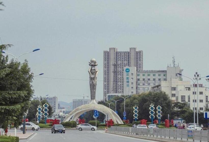 בית מלון כפרי Greentree Inn Express Hefei City Bus Station