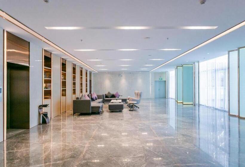 Lavande Hotel Huizhou World Trade Center