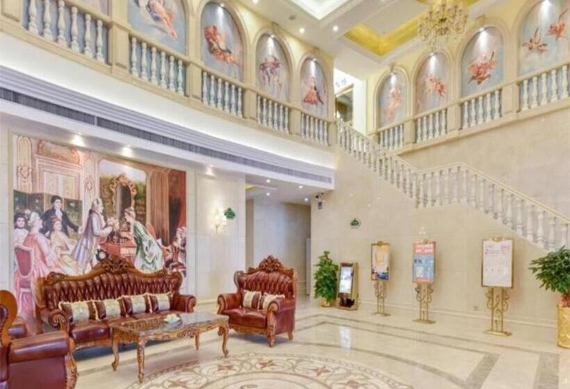 Vienna Hotel Guangdong Dongguan East Station