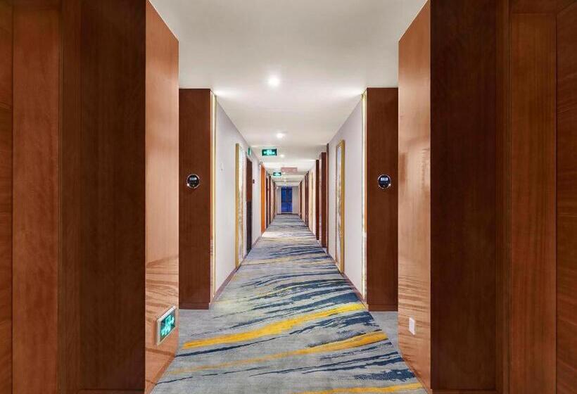 Vienna Hotel Henan Xinyang East Zone Of Central Hospital