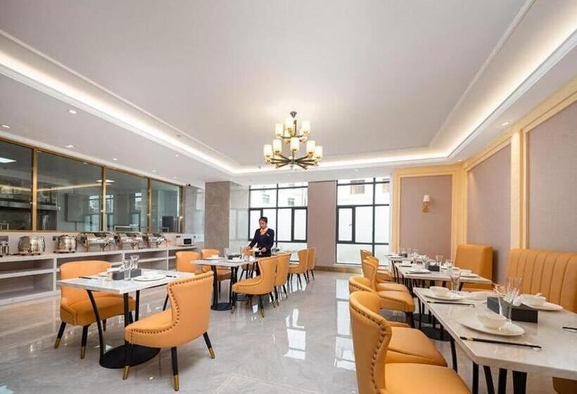 Vienna Hotel Lincang New Asia Pacific Times Square