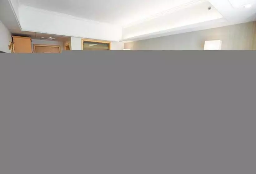 Vienna Hotel Shaanxi Weinan Shengli Street Railway Station