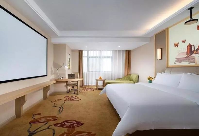 Vienna Hotel Shaanxi Weinan Shengli Street Railway Station