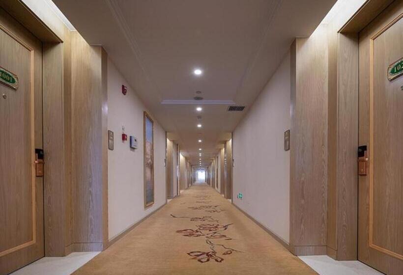 Vienna Hotel Shaanxi Weinan Shengli Street Railway Station