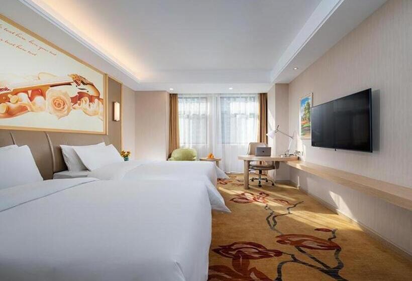 Vienna Hotel Shaanxi Weinan Shengli Street Railway Station