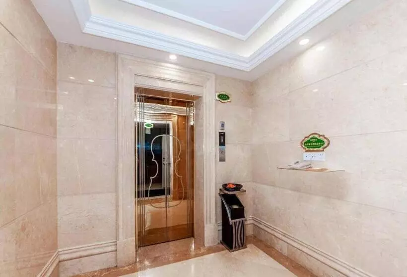 Vienna Hotel Urumqi Railway Administration Academy Of Sciences