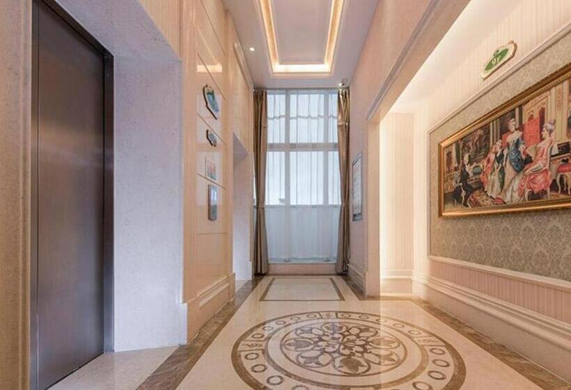 Vienna Hotel Yunnan Shangri La Ancient City