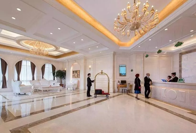 Vienna Hotel Yunnan Shangri La Ancient City
