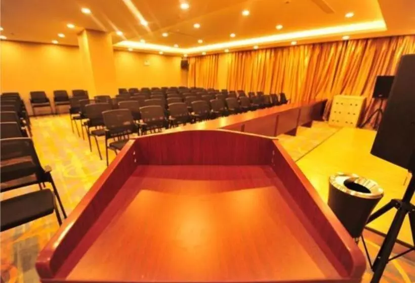 Borrman Hotel Baoding Li County Yongsheng North Street