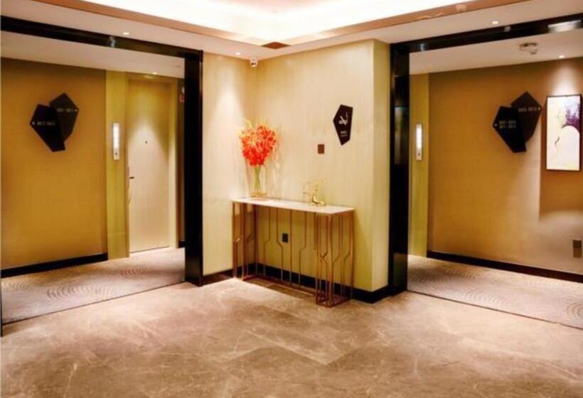 Echarm Hotel Huanggang Wanda Plaza