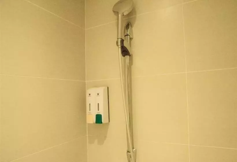 Hotelli City Comfort Inn Ezhou University Lianhuashan