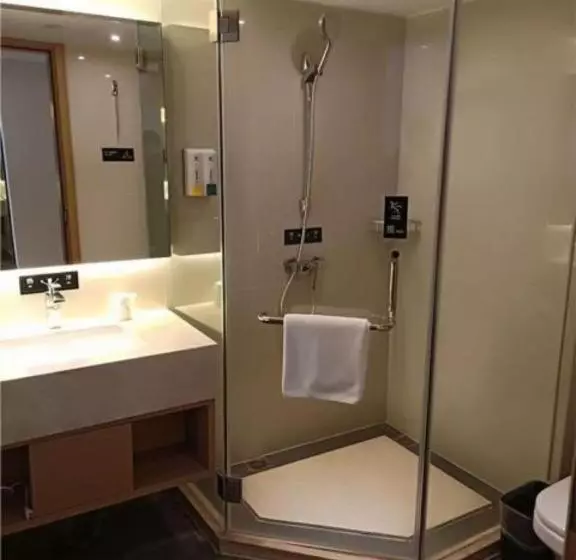 Hotelli City Comfort Inn Hefei Chaohu Huabang Shijia Huayuan