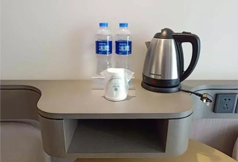 Hotelli City Comfort Inn Hefei Chaohu Huabang Shijia Huayuan