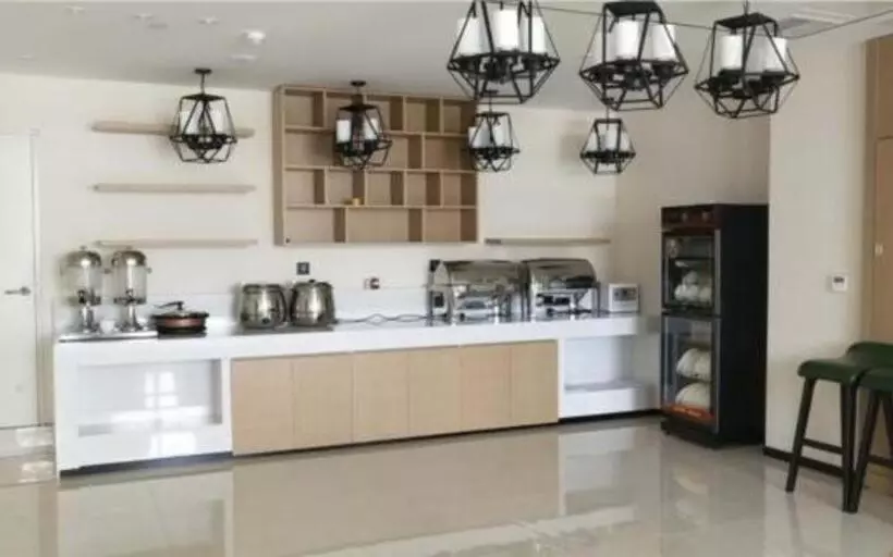 Hotelli City Comfort Inn Hefei Chaohu Huabang Shijia Huayuan