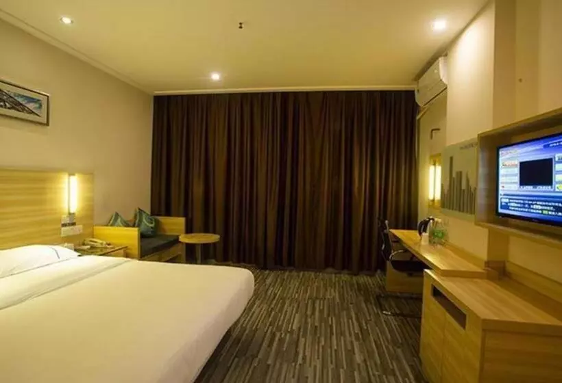Hotelli City Comfort Inn Huanggang Huangmei Passenger Station