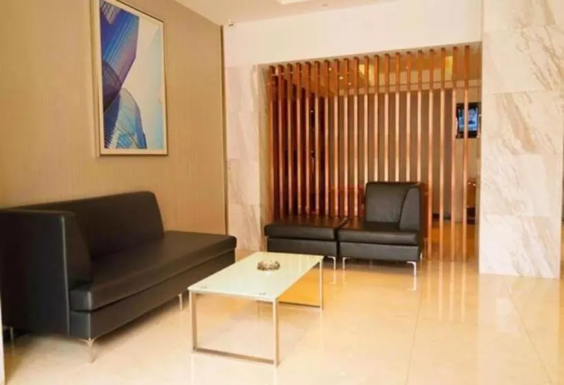 Hotelli City Comfort Inn Huanggang Huangmei Passenger Station