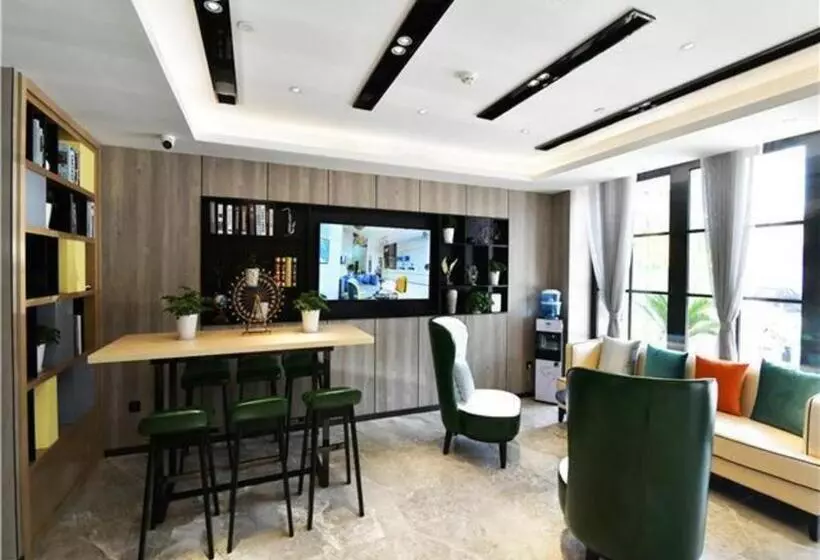 Hotelli City Comfort Inn Huanggang Macheng City Mo Ercheng