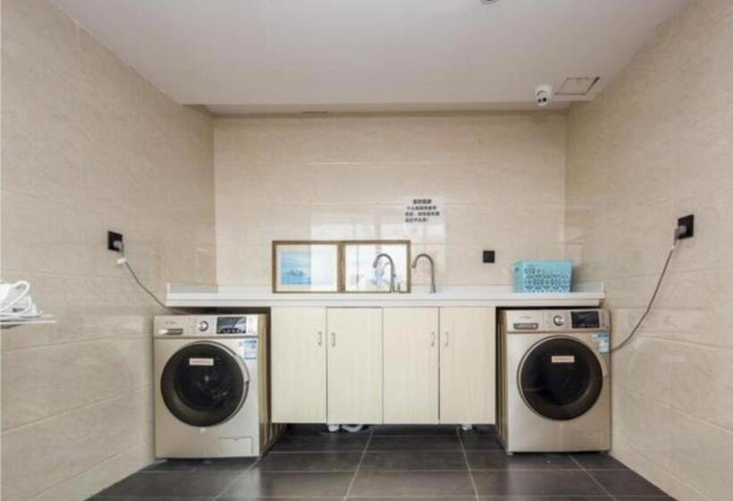 Отель City Comfort Inn Humen High Speed Railway Station Wanda Plaza