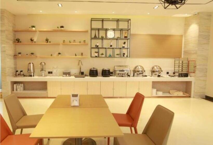 בית מלון כפרי City Comfort Inn Jiangmen Pengjiang Hetang Central Plaza