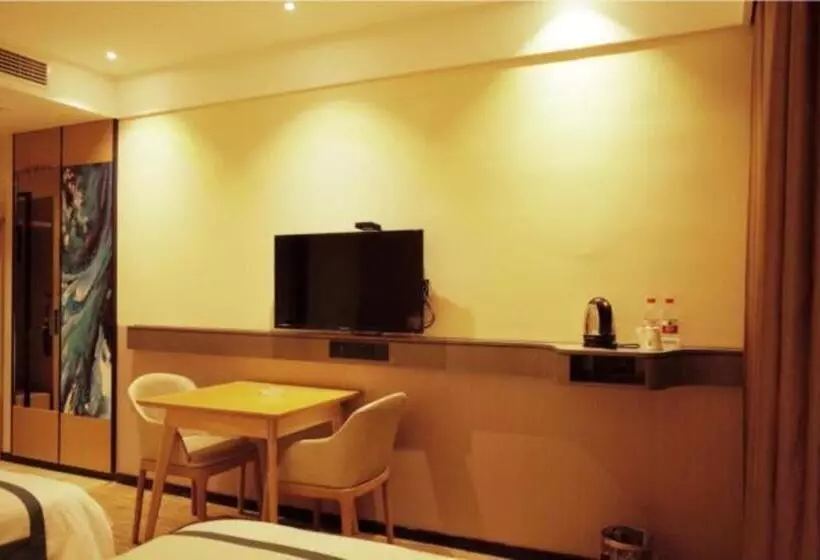 Hotelli City Comfort Inn Jingdezhen Walking Street Yuyaochang