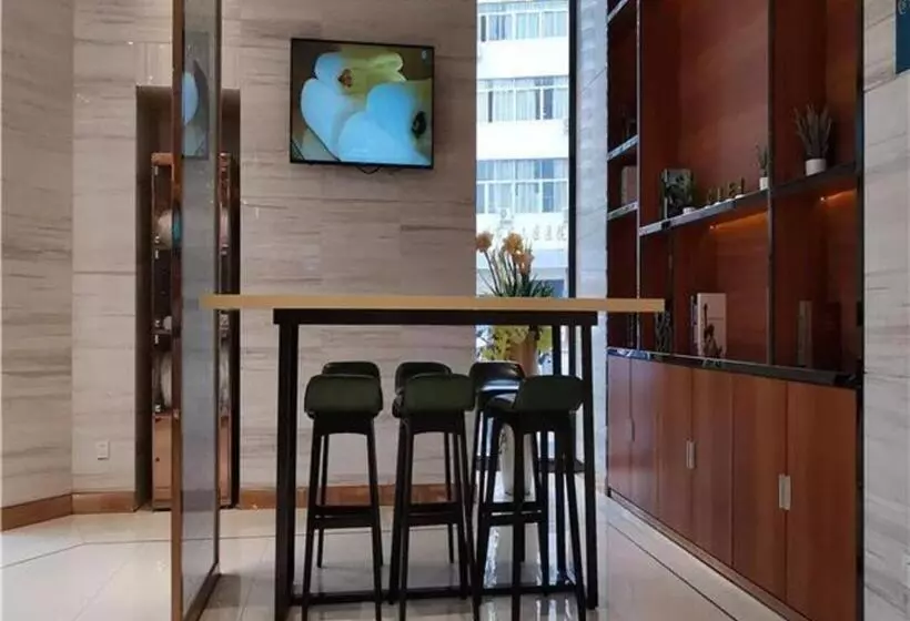 هتل City Comfort Inn Maoming Huazhou Railway Station