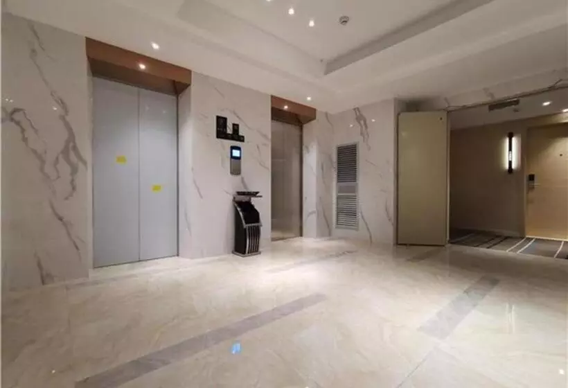 هتل City Comfort Inn Maoming Huazhou Railway Station