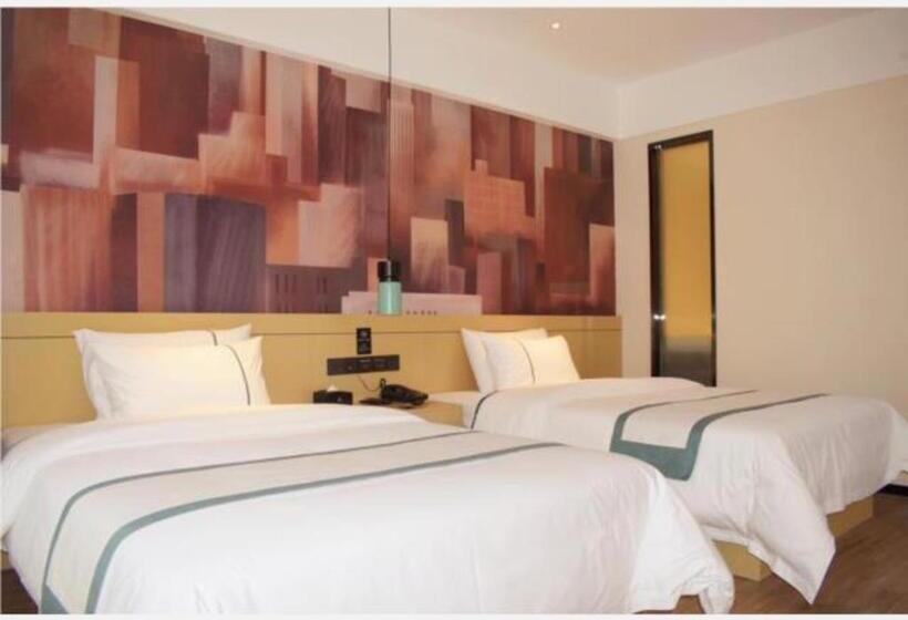 Отель City Comfort Inn Neijiang Zizhong Wuguan