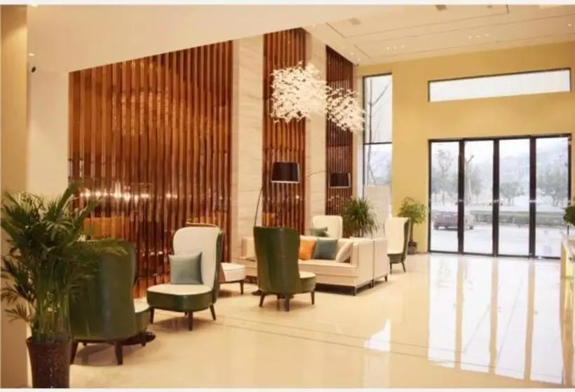 Hotelli City Comfort Inn Neijiang Zizhong Wuguan