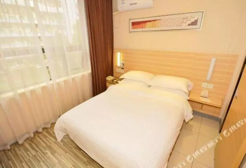 هتل City Comfort Inn Wuhan Dream Times Jiedaokou
