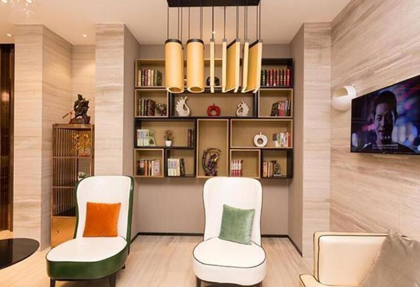 בית מלון כפרי City Comfort Inn Xiangyang Hangkong Road