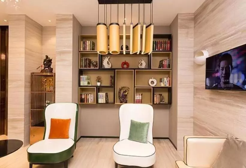 Hotelli City Comfort Inn Xiangyang Hangkong Road