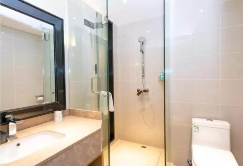 Hotelli City Comfort Inn Yulin Yudong