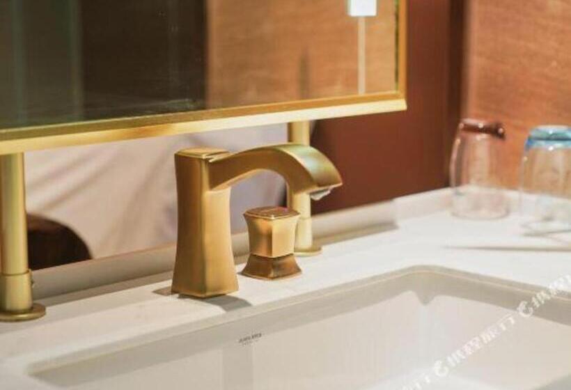 Hotel James Joyce Coffetel Beijing Conference Center Wangjing Laiguangying