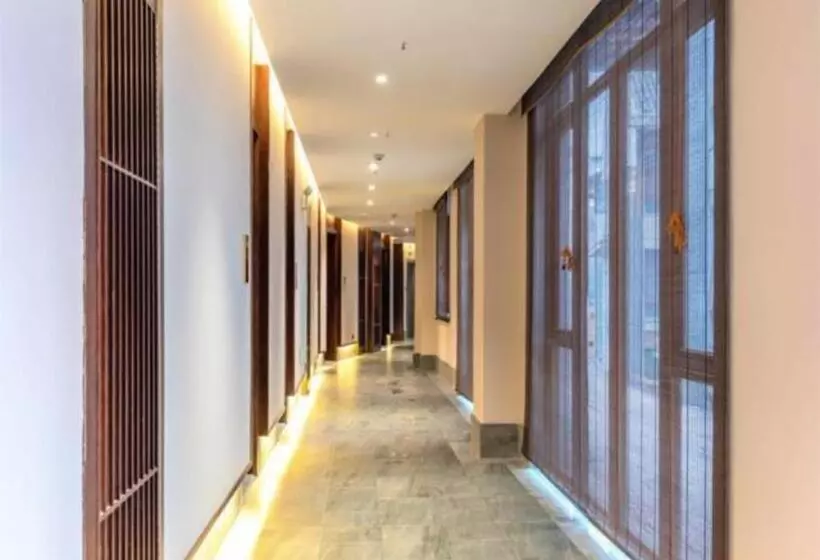 هتل Poltton International Apartment Liuzhou Yaobu Old Town