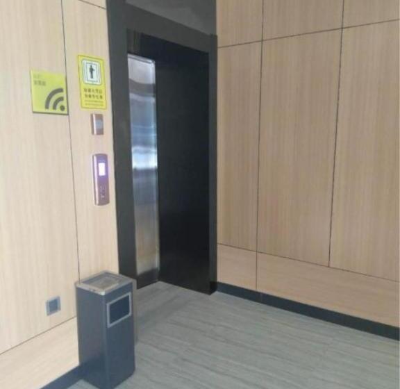 Iu Hotels·hengshui Heping Road Aite Railway Station