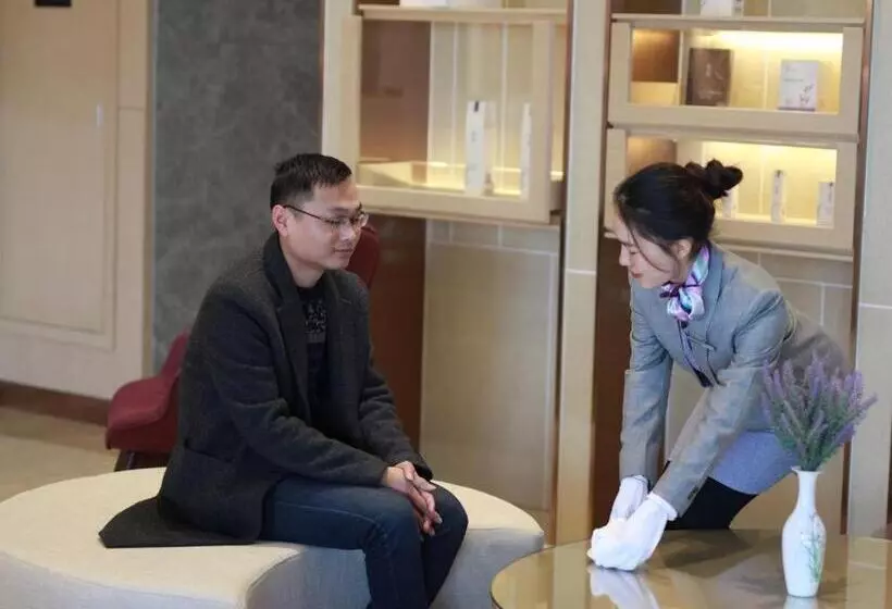 Lavande Hotel Nanchang High Tech Aixihu