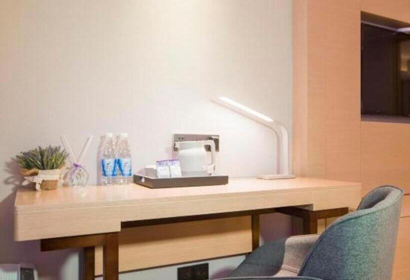 Lavande Hotel·huizhou Zhongkai