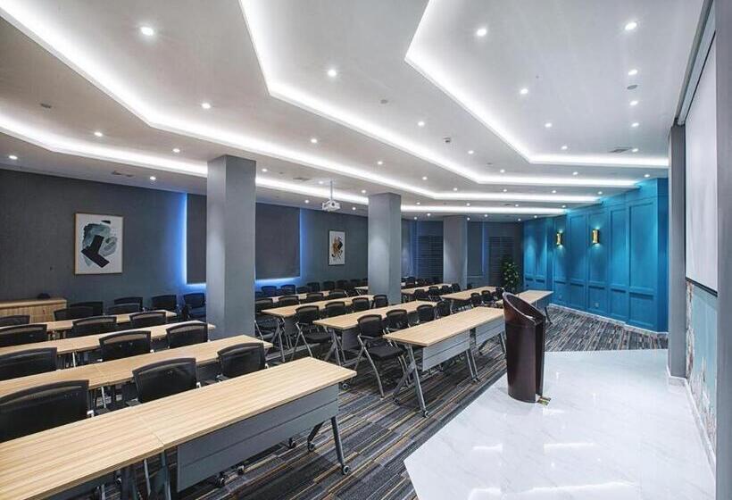 Magnotel Hotel Wuhan Meiyuan Xiaoqu Metro Station Dream Times