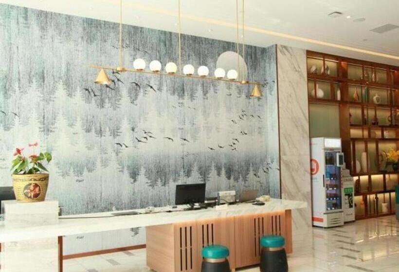 Magnotel Hotel Xiamen North Station Binhai