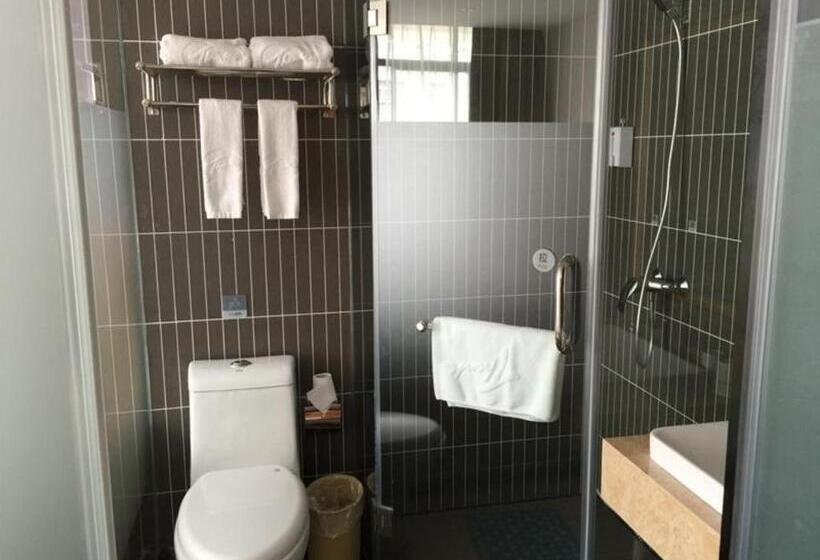 Thank Inn Hotel Hubei Huanggang Hong An County Hong An No.1 Middle School