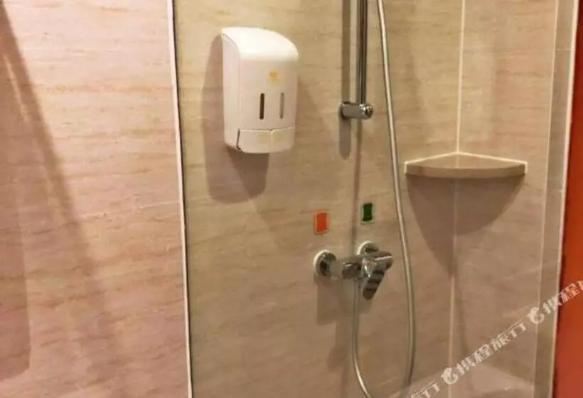 Vienna Hotel Fujian Quanzhou Anxi County Baolong Square