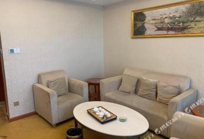 Vienna Hotel Fujian Quanzhou Anxi County Baolong Square