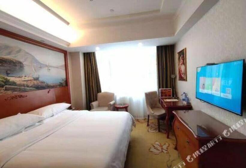 Vienna Hotel Fujian Quanzhou Anxi County Baolong Square
