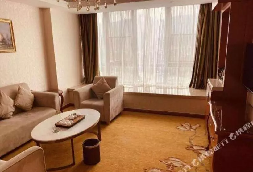 Vienna Hotel Fujian Quanzhou Anxi County Baolong Square