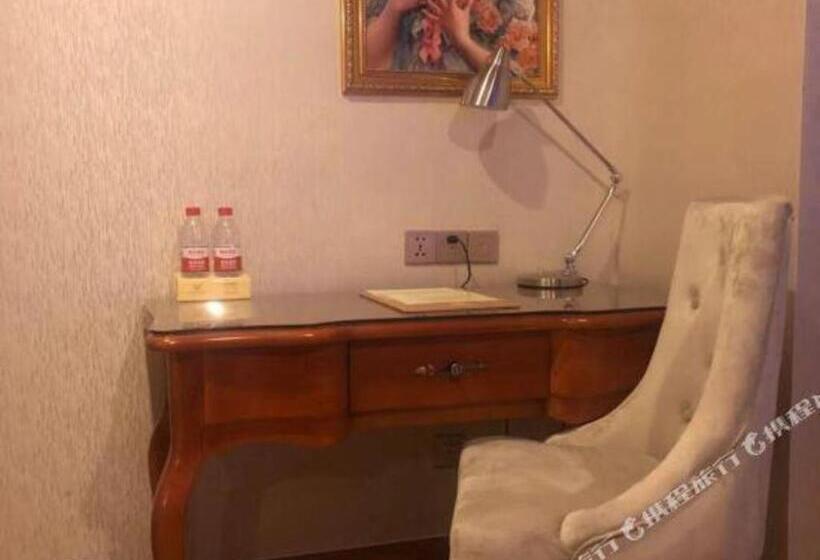 Vienna Hotel Fujian Quanzhou Anxi County Baolong Square