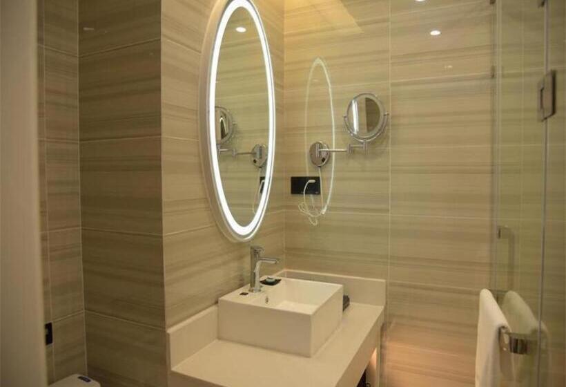 Xana Hotelle Anqing Tianzhu Mountain Railway Station