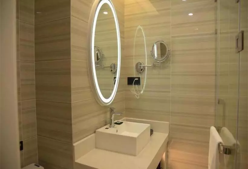 Xana Hotelle Anqing Tianzhu Mountain Railway Station