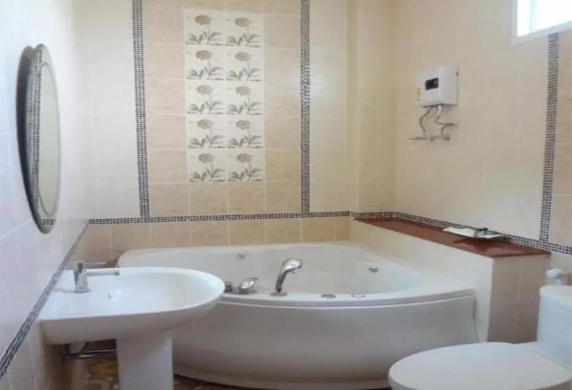 Hotelli Chodkamol Place 57