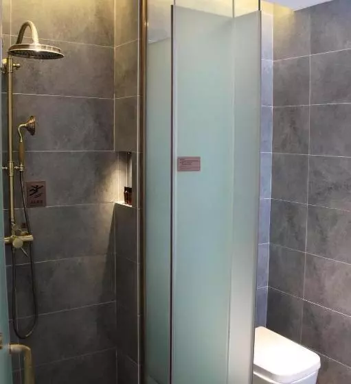 Hotelli James Joyce Coffetel Zhuozhou City Government Branch